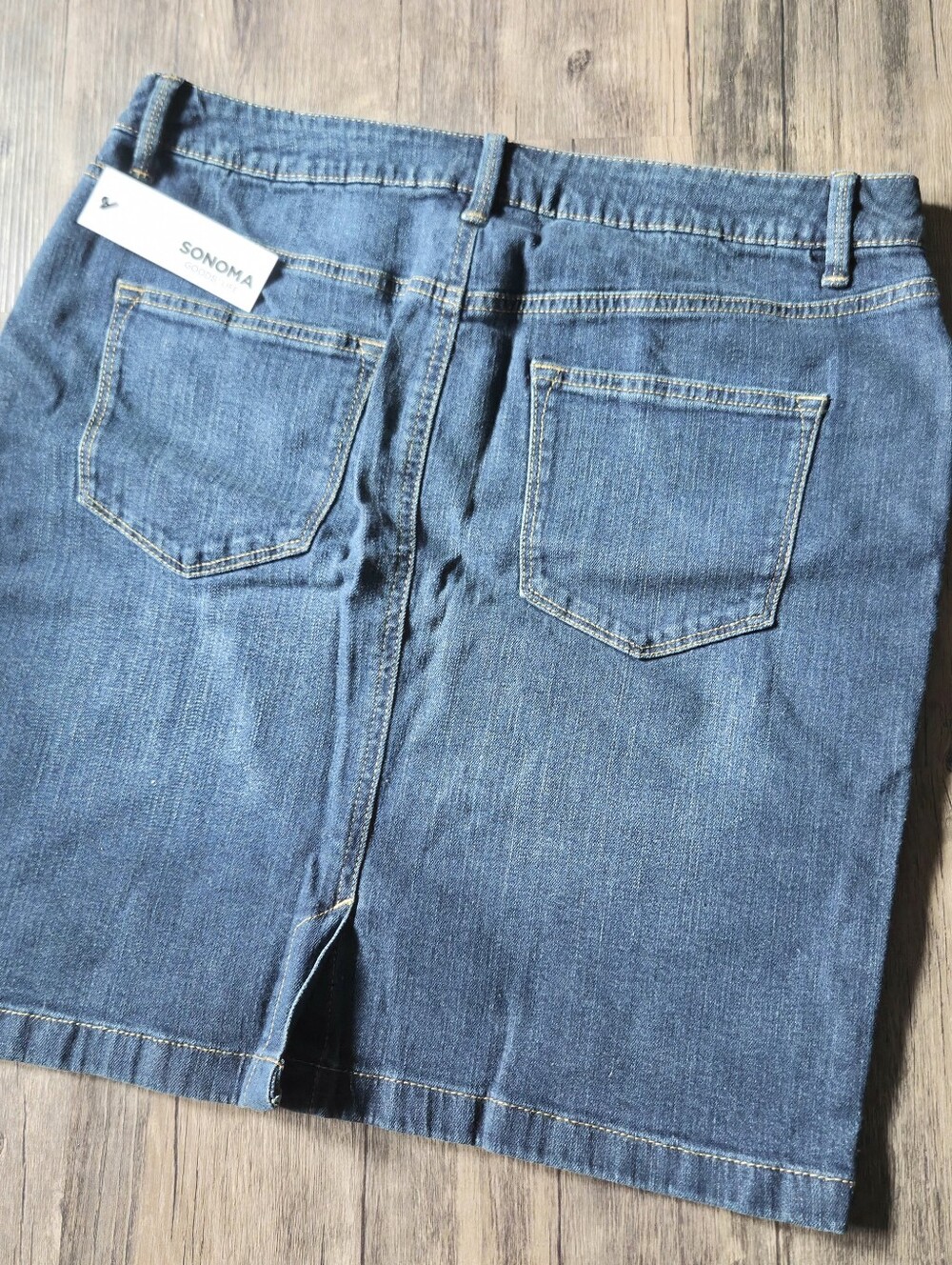 NWT SONOMA Denim Jean Skirt in Dark Wash Sz 12, Short Skirt - Picture 2 of 11